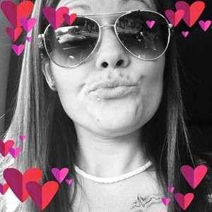 Meet your Posher, Brittney